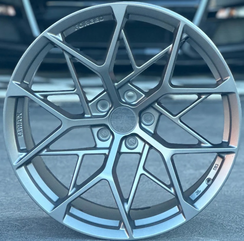 20” Forged 1 Piece wheel design 20